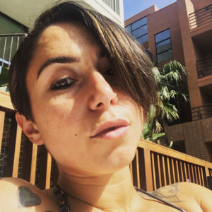 Meet your Posher, Ellis